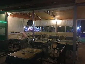 Our Place Hotel 올루데니스 3*,  터키